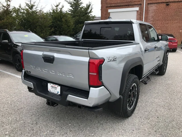 2026 Toyota Tacoma TRD Off Road - Photo 8