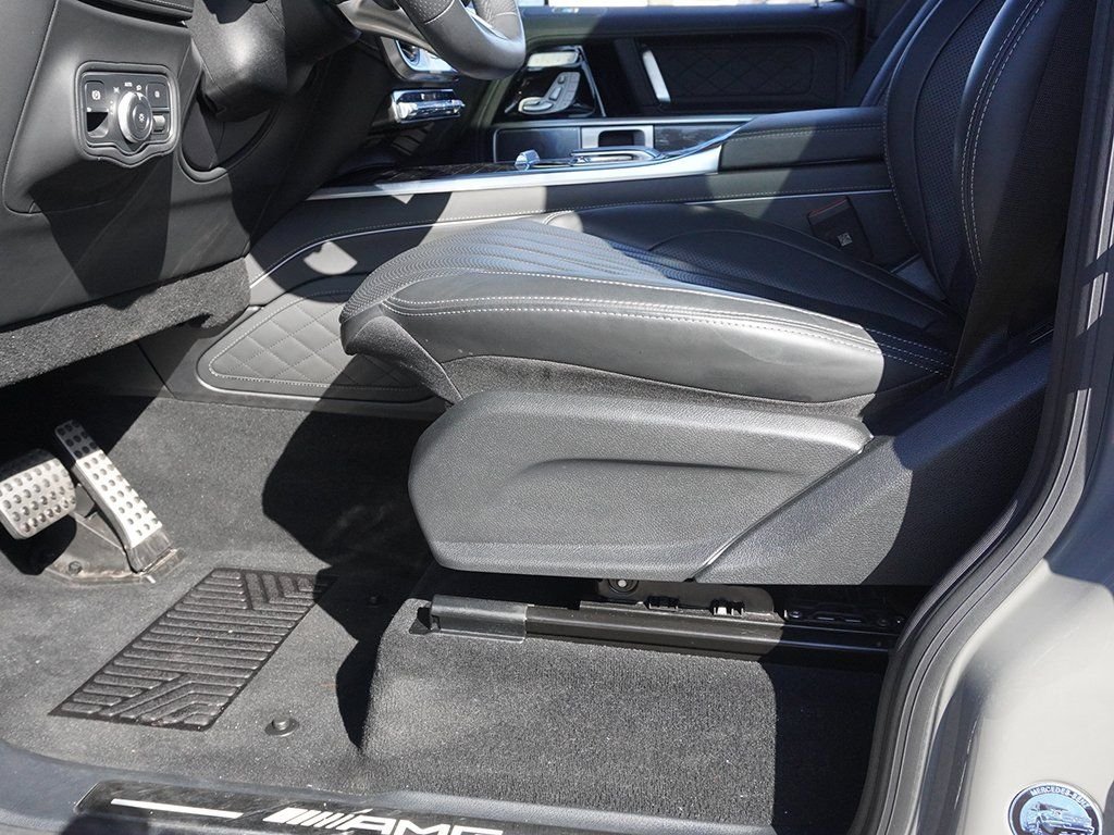 Used 2025 Gray Mercedes-Benz G 63 AMG® image 33