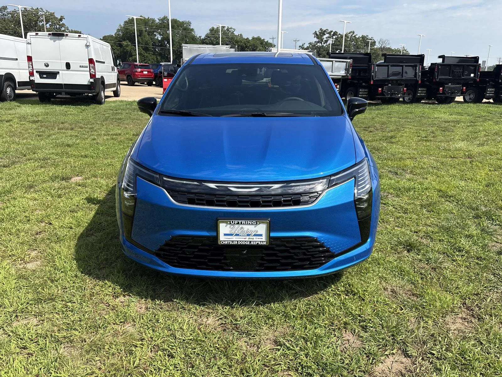 New 2027 Hydro Blue Pearlcoat Chrysler Limited image 2
