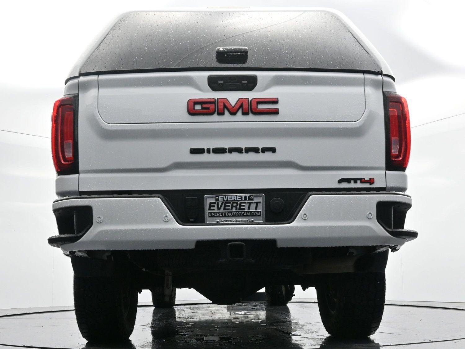 Used 2022 Summit White GMC AT4 image 52