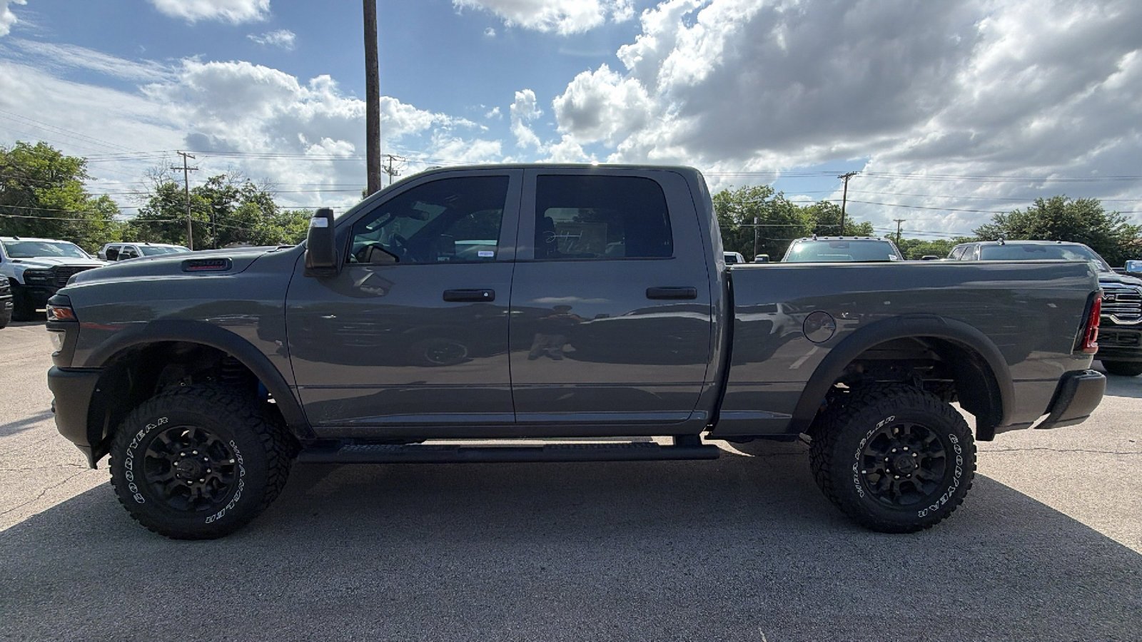 New 2026 Ceramic Gray Clear-Coat Exterior Paint RAM Tradesman image 8