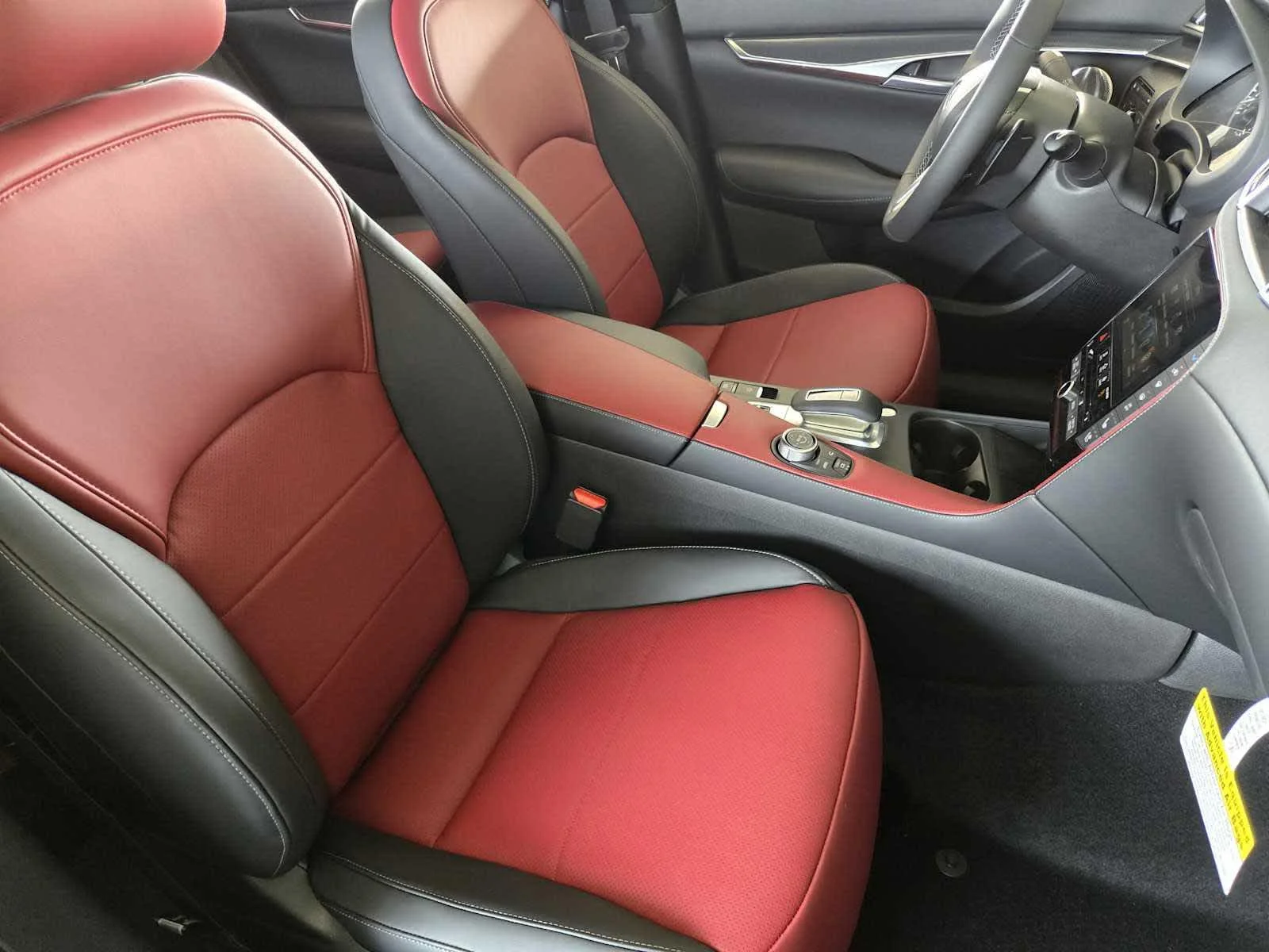 Certified Used 2025 Slate Gray INFINITI SPORT image 11