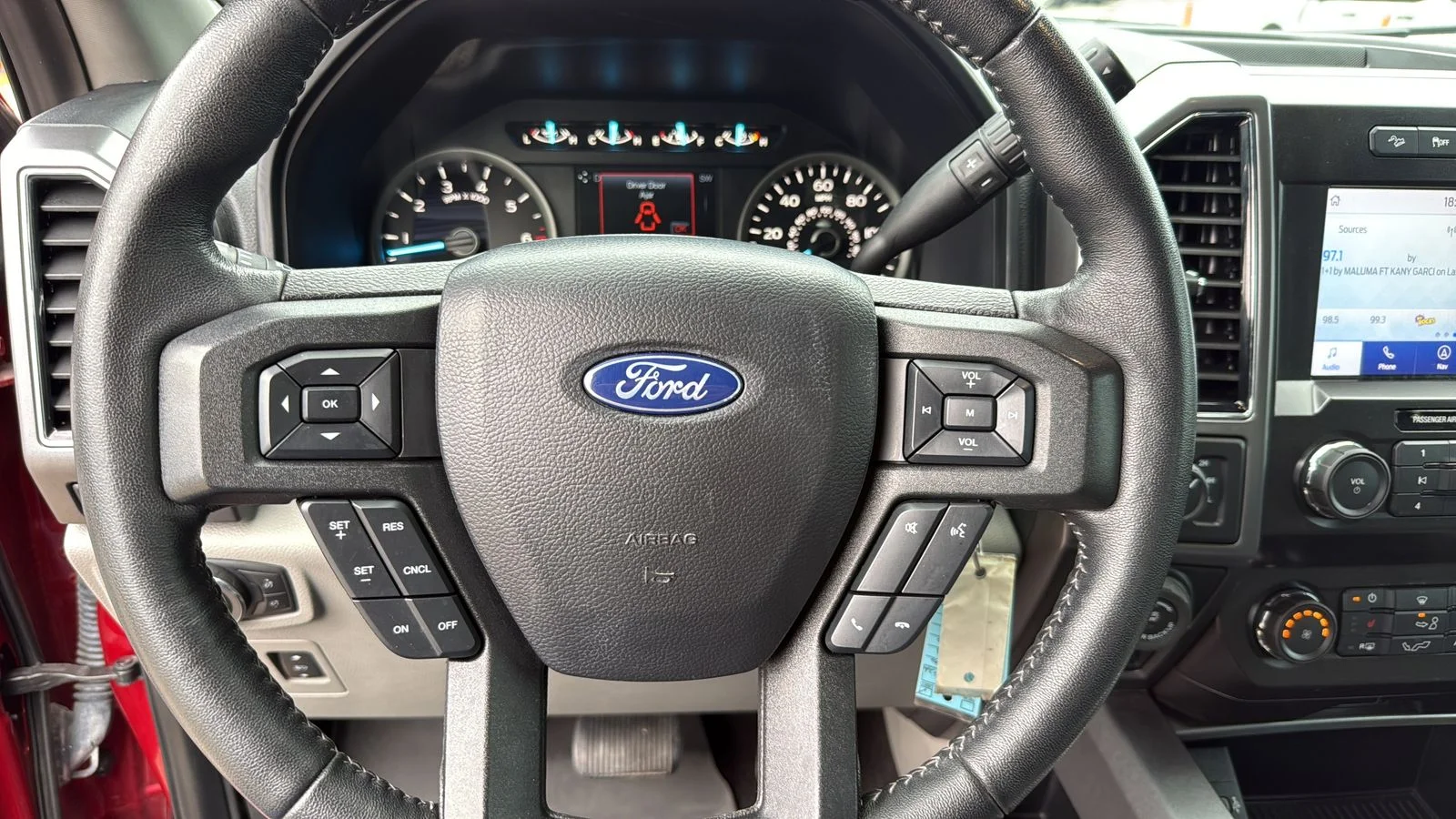 Used 2020 Red Ford XLT image 14