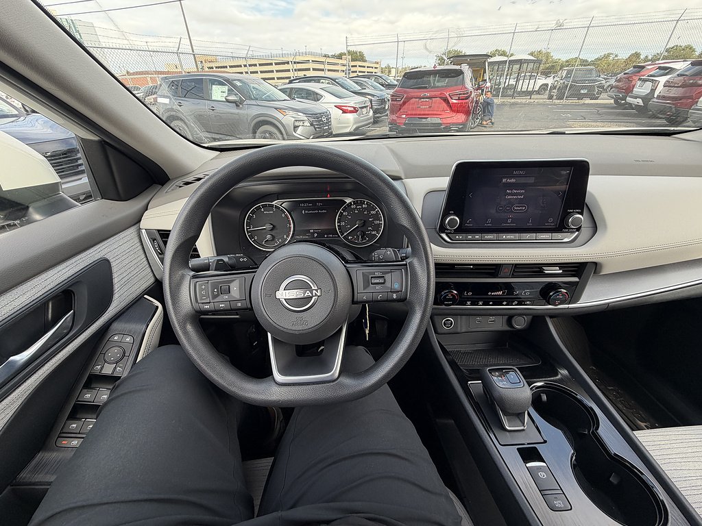 Used 2023 Pearl White TriCoat Nissan SV image 16