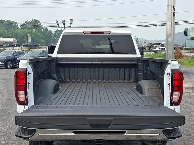New 2026 Summit White GMC Pro image 20