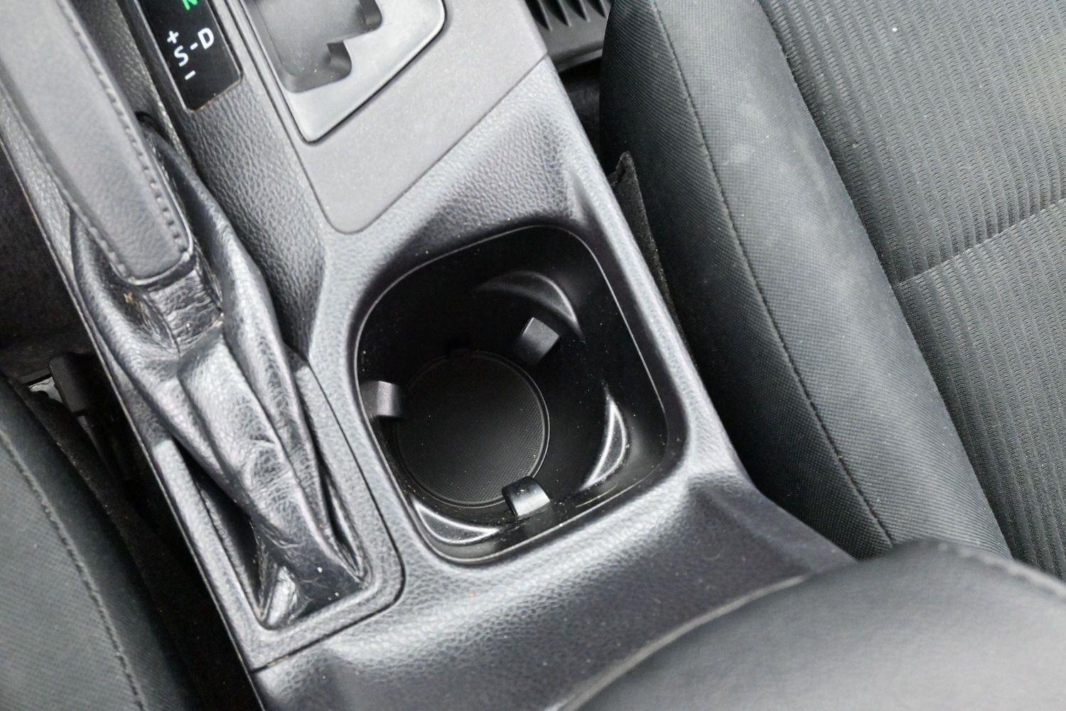 Used 2018 Black Toyota LE image 18
