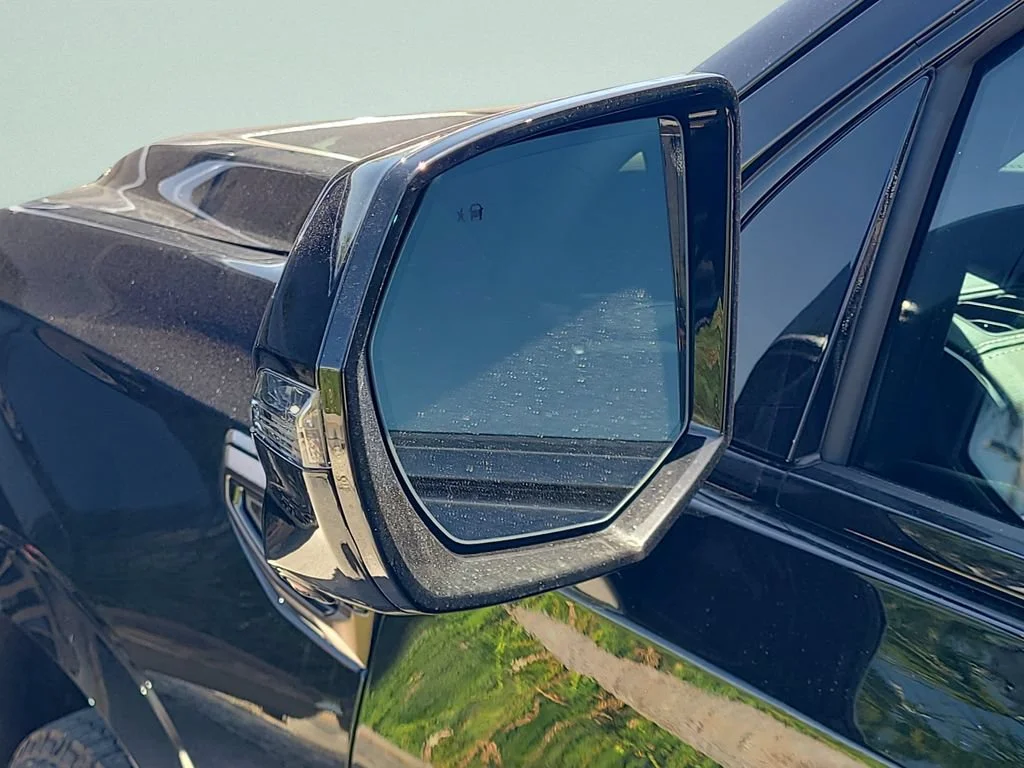 New 2026 Onyx Black GMC AT4 Ultimate image 25
