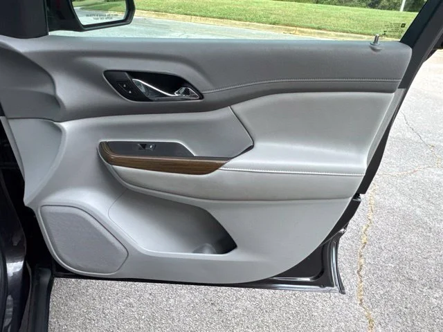 Used 2019 Silver GMC SLE-1 image 9