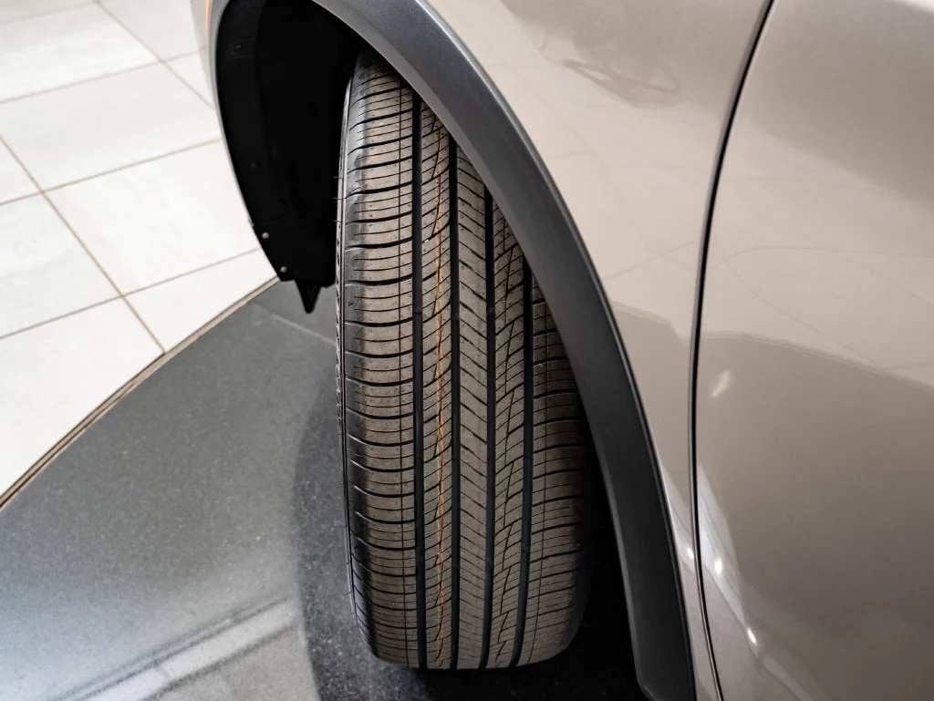 Used 2023 Warm Titanium INFINITI LUXE image 50