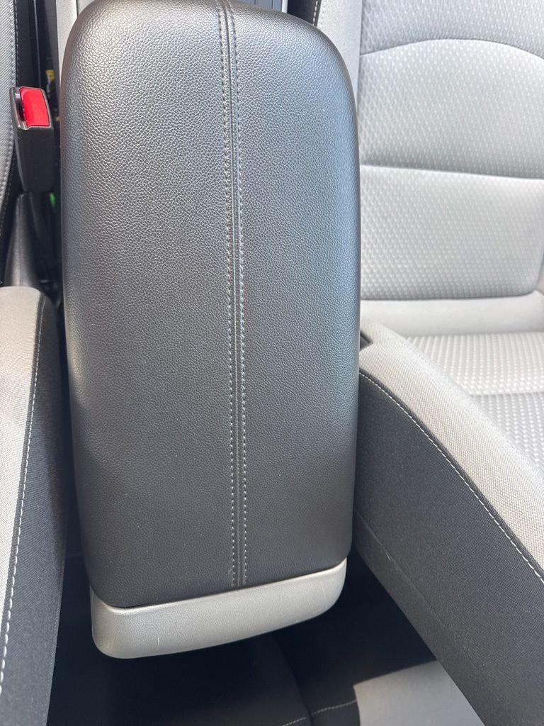 Used 2024 Blue GMC SLE image 32