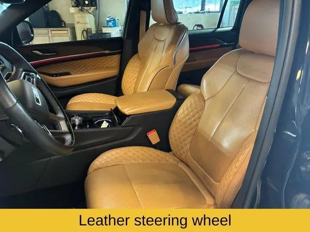 Used 2023 Black Jeep Summit image 20