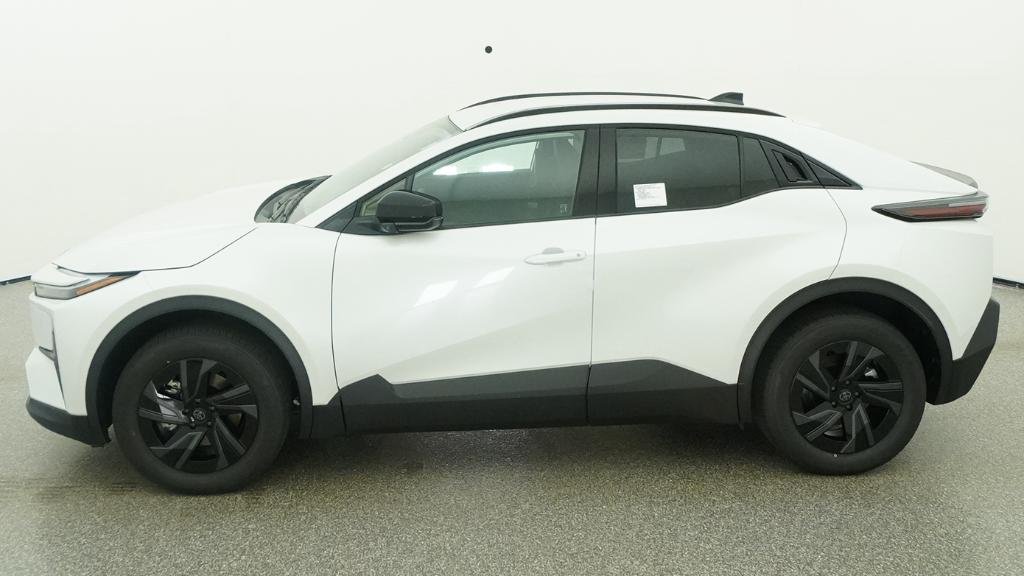 New 2026 Wind Chill Pearl Toyota SE image 10