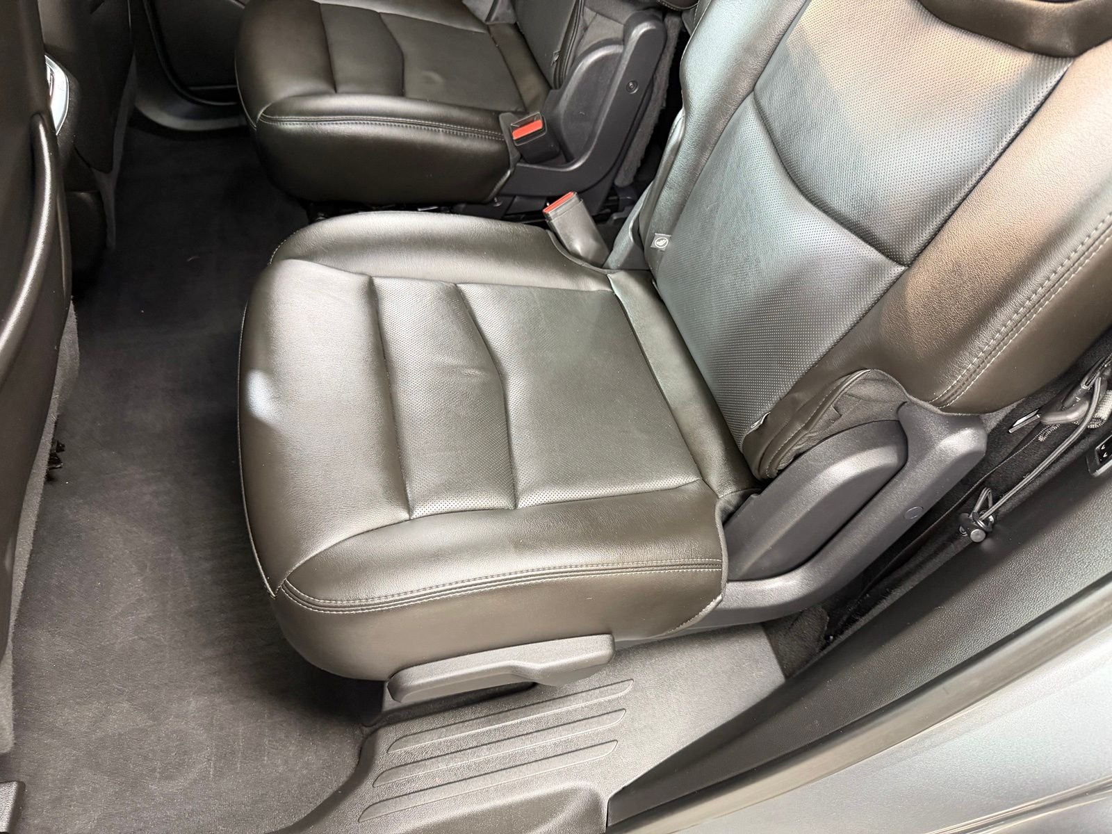 Used 2021 Gray Cadillac Premium Luxury image 38