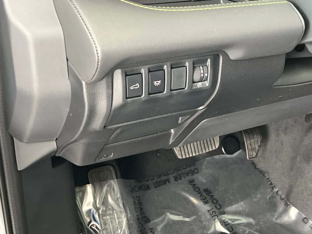 New 2026 ICE SILVER METALLIC Subaru Onyx Edition Touring 7-Passenger image 29