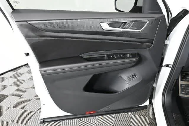 2026 Volkswagen Atlas Cross Sport SEL Premium R-LINE - Photo 31