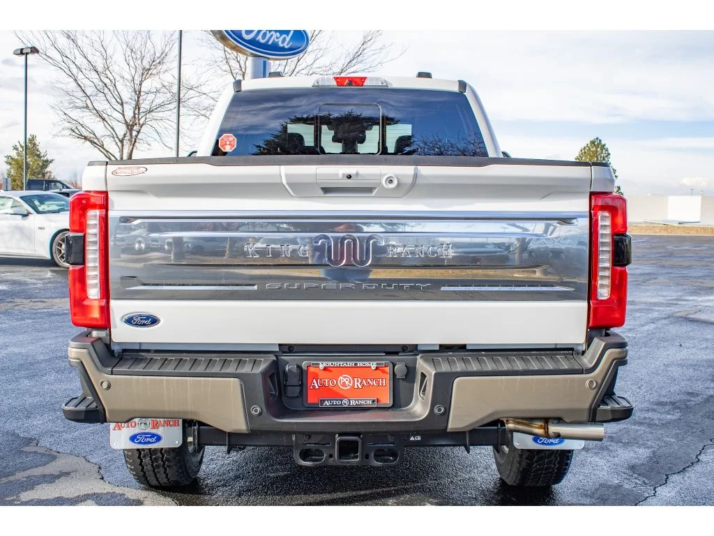 New 2026 Star White Metallic Tri-Coat Ford King Ranch image 6