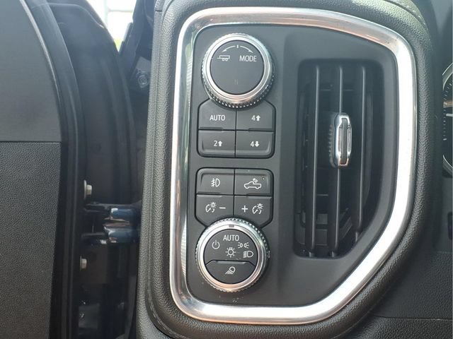 Used 2022 Pacific Blue Metallic GMC Denali image 13