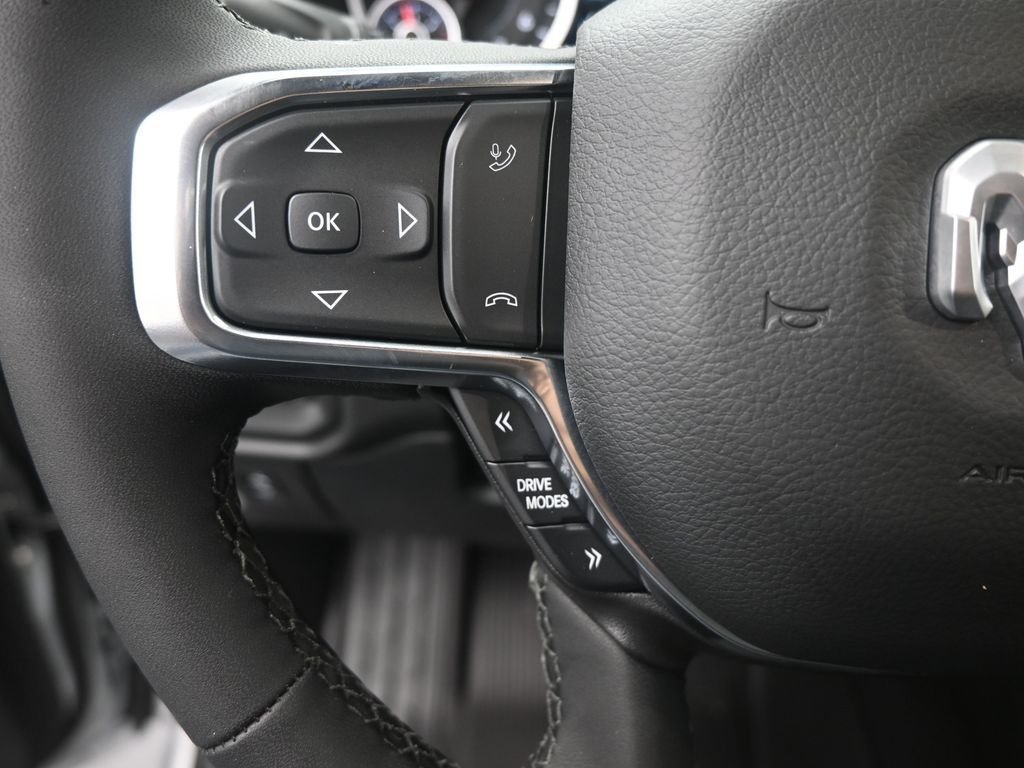 New 2026 Silver Zynith Exterior Paint RAM Laramie image 2