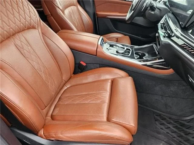 Used 2024 Alpine White BMW M60i All-Wheel Drive Sports Activity Vehicle image 15