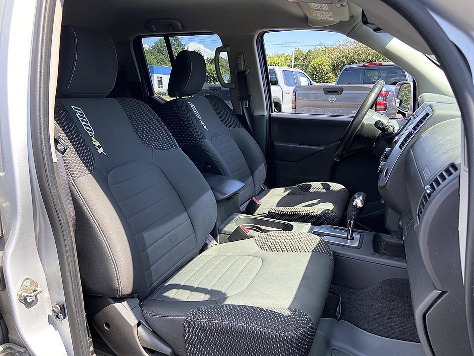 Used 2018 Brilliant Silver Nissan PRO-4X image 18