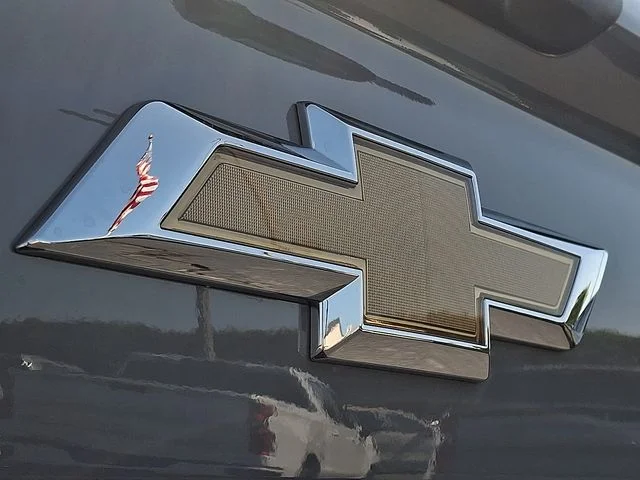 New 2026 Gray Chevrolet LT image 21