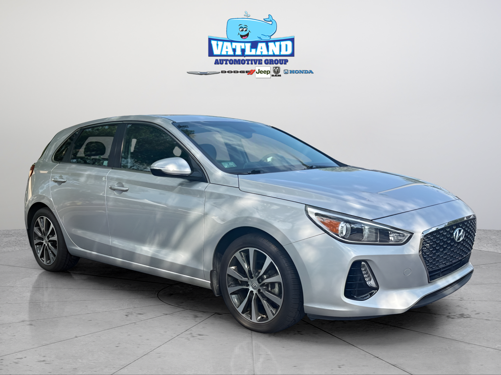 Used 2018 Silver Hyundai Base image 31