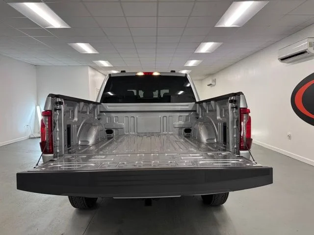 New 2026 Iconic Silver Metallic Ford XLT image 23