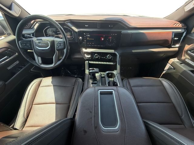 Used 2022 White GMC Denali image 12