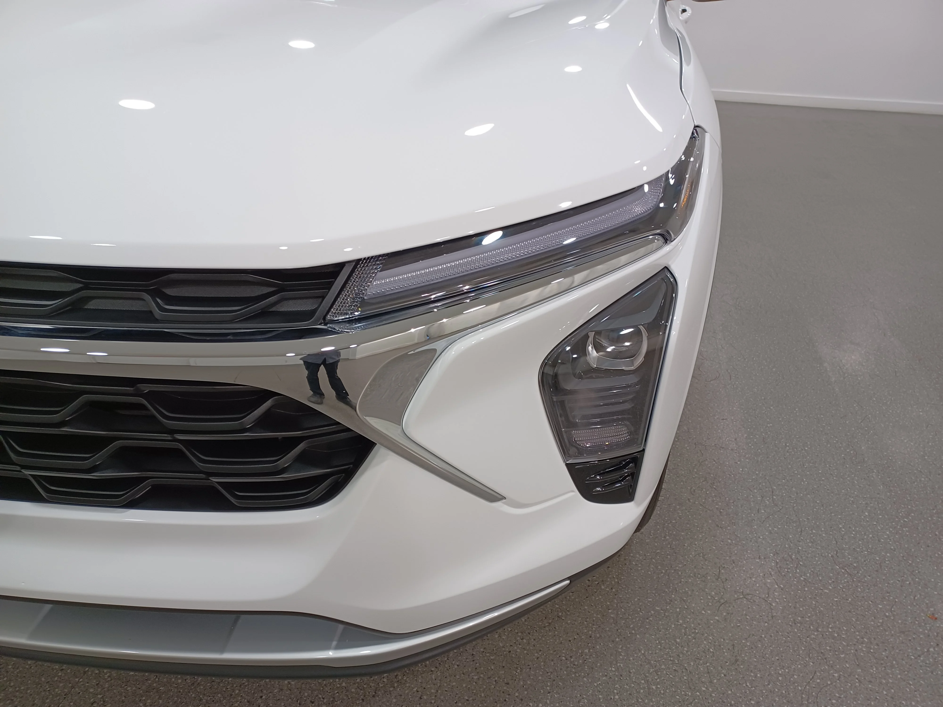 Certified Used 2026 White Chevrolet LT image 5