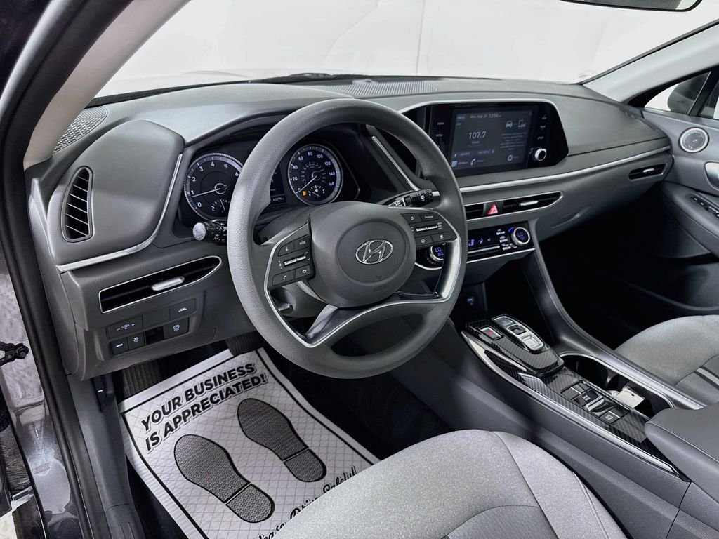 Used 2020 Portofino Gray Hyundai SEL image 14