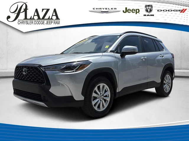 2023 Toyota Corolla Cross LE