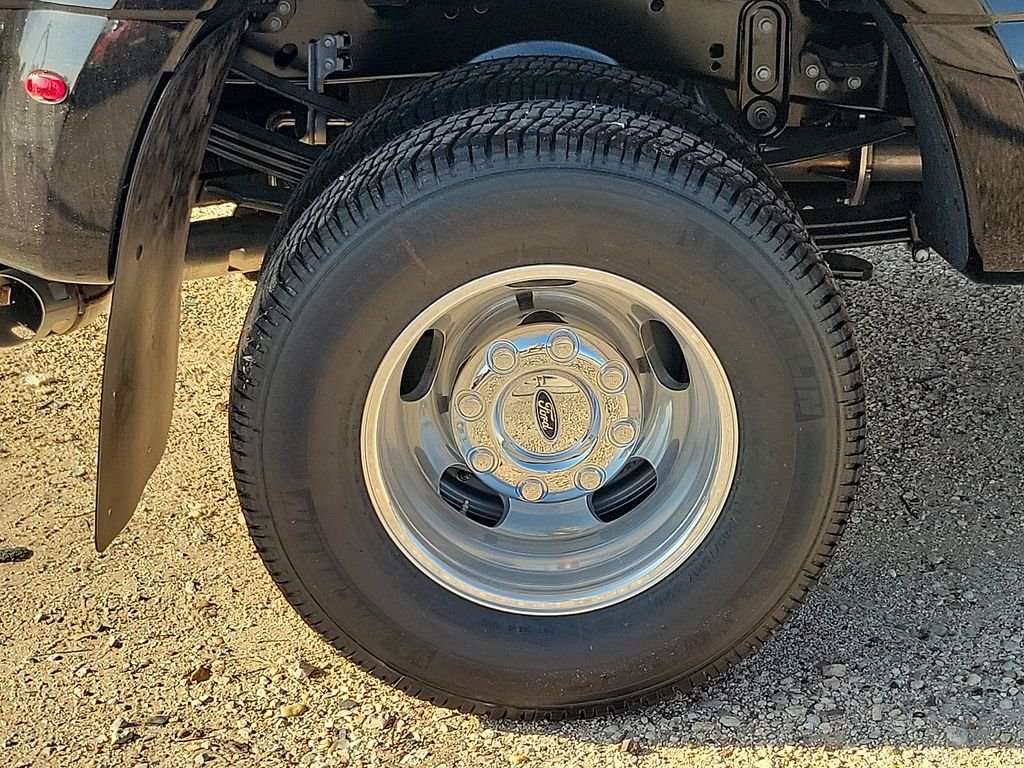New 2026 Agate Black Metallic Ford F-350® XL image 13