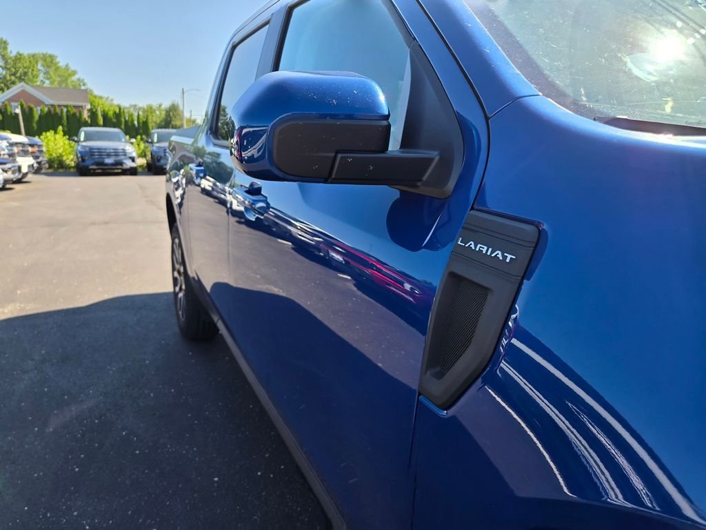 Used 2023 Atlas Blue Metallic Ford Lariat image 39