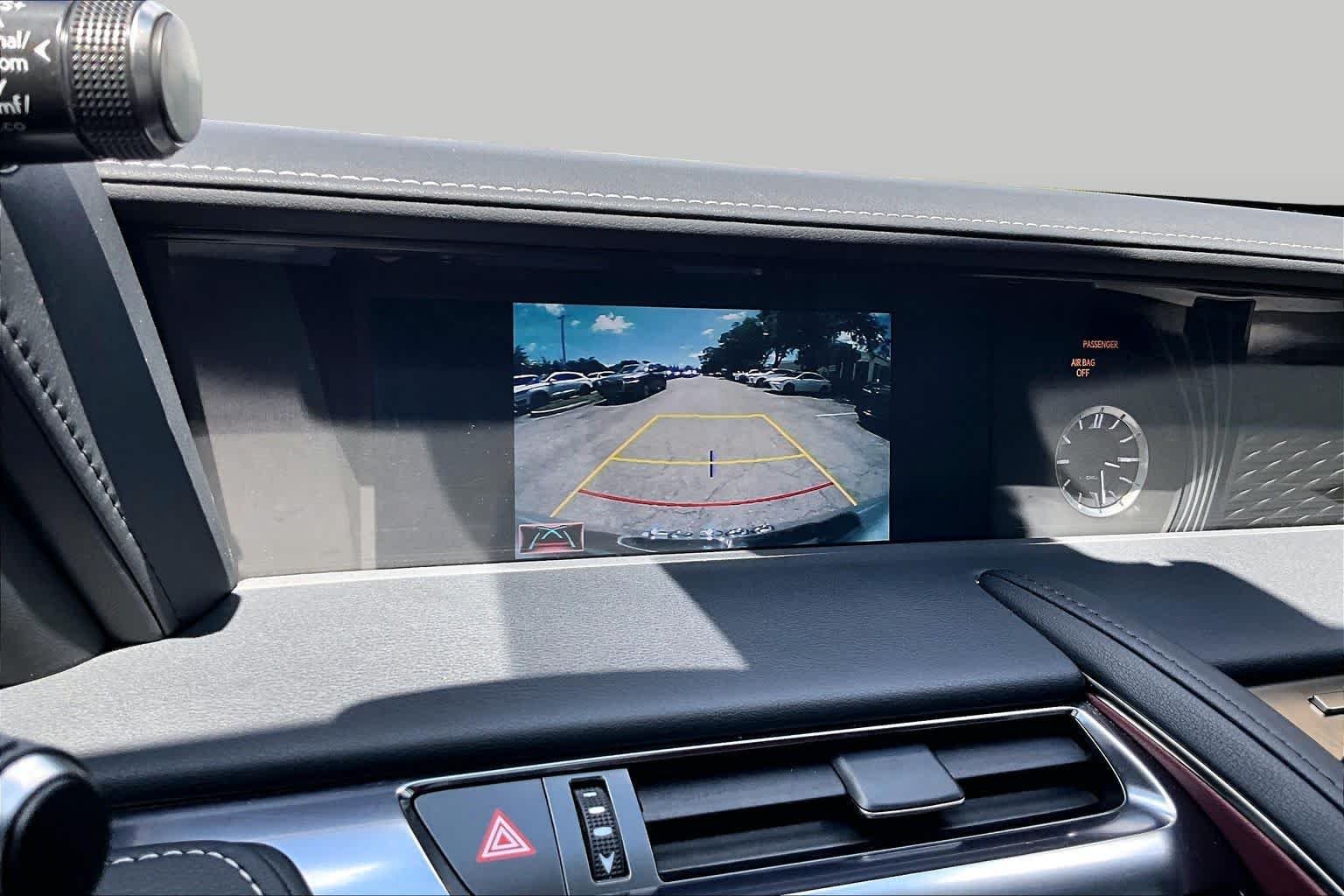 Used 2021 Liquid Platinum Lexus  image 25
