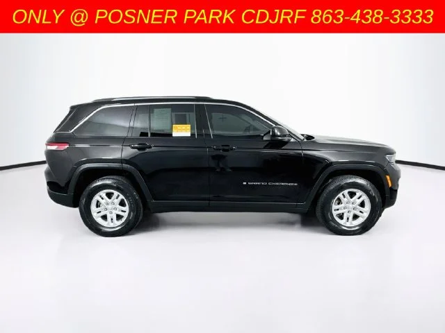 Used 2023 Black Jeep Laredo image 8