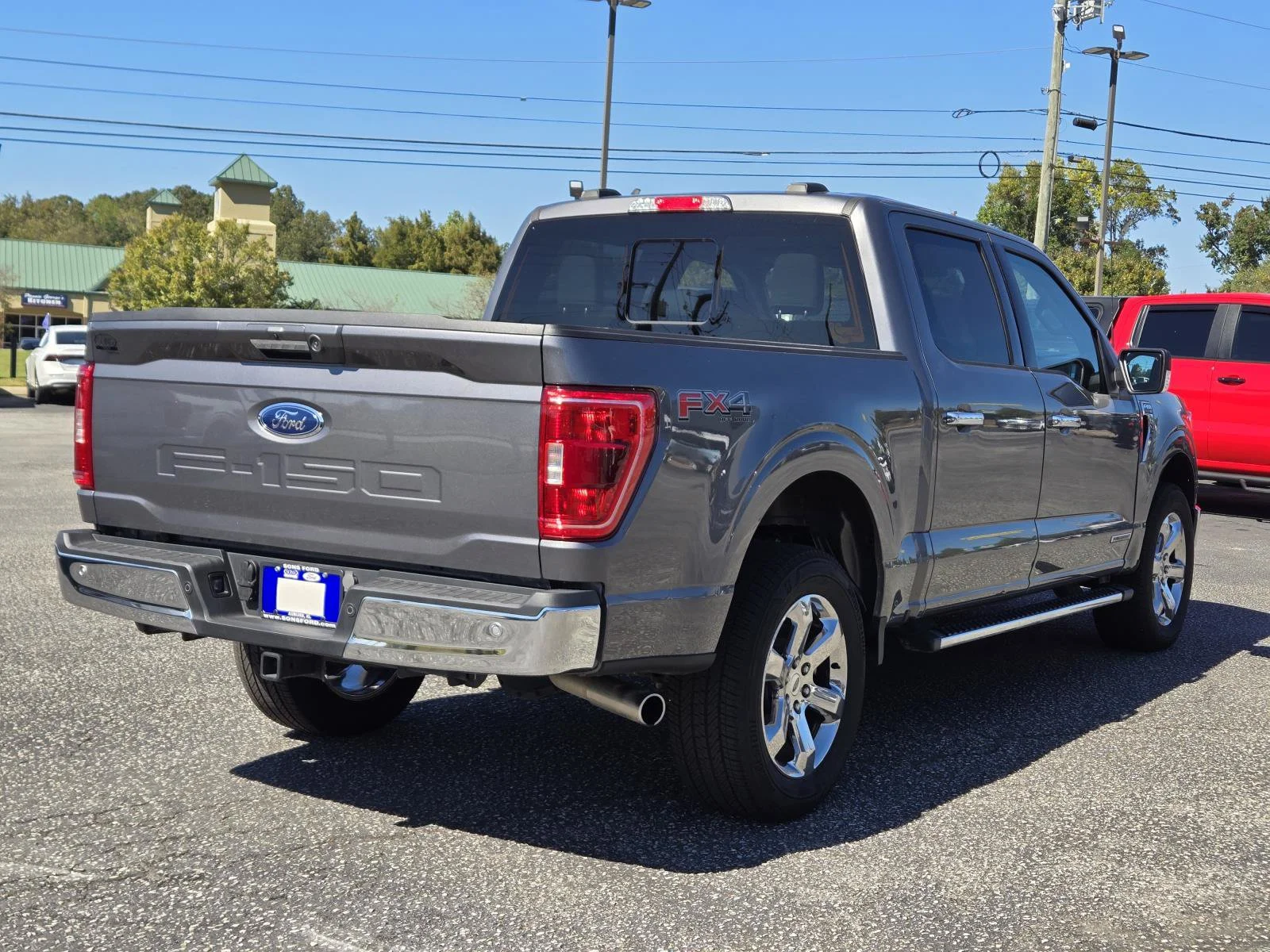 Used 2023 Gray Metallic Ford XLT image 8