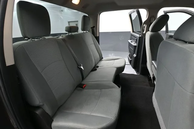 Used 2019 Gray Ram Tradesman image 32