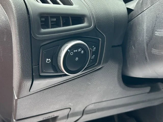 Used 2016 Gray Ford SE image 30
