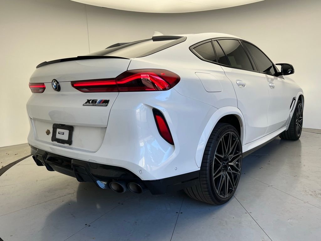 2022 Bmw X6 M photo 3