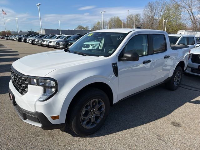 New 2026 Oxford White Ford XLT image 8