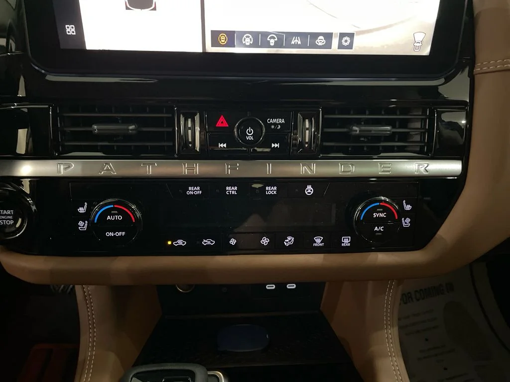 New 2026 Super Black Nissan Platinum image 20