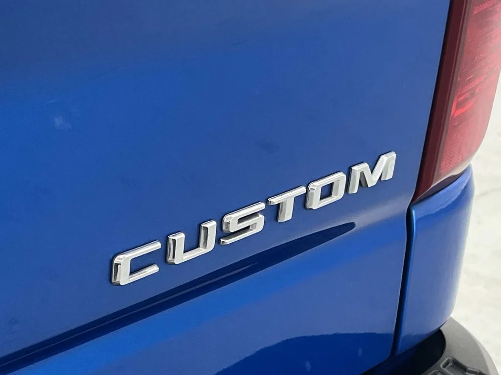 Used 2023 Glacier Blue Metallic Chevrolet Custom image 10