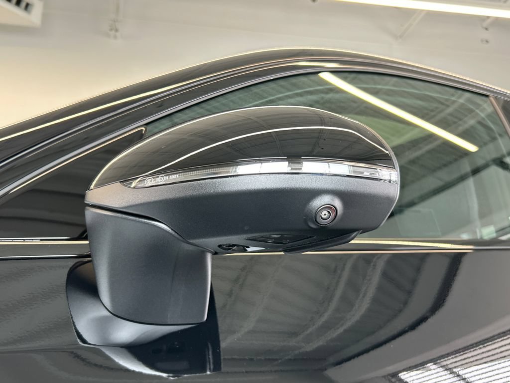 New 2027 Black Mercedes-Benz GLC 300 image 67