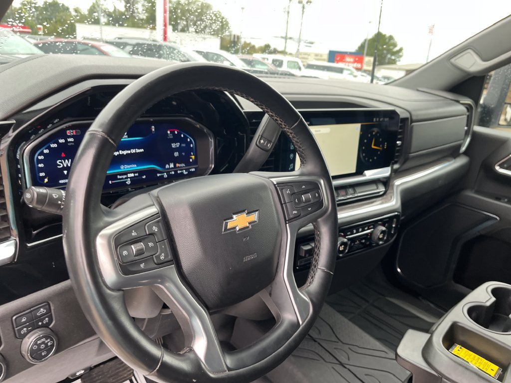 Used 2024 White Chevrolet LTZ image 15