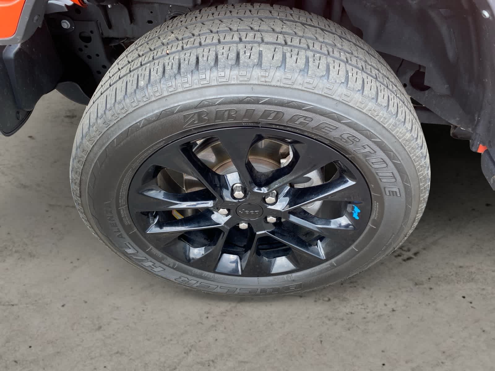 Used 2023 Punkn Metallic Clearcoat Jeep Sahara image 20