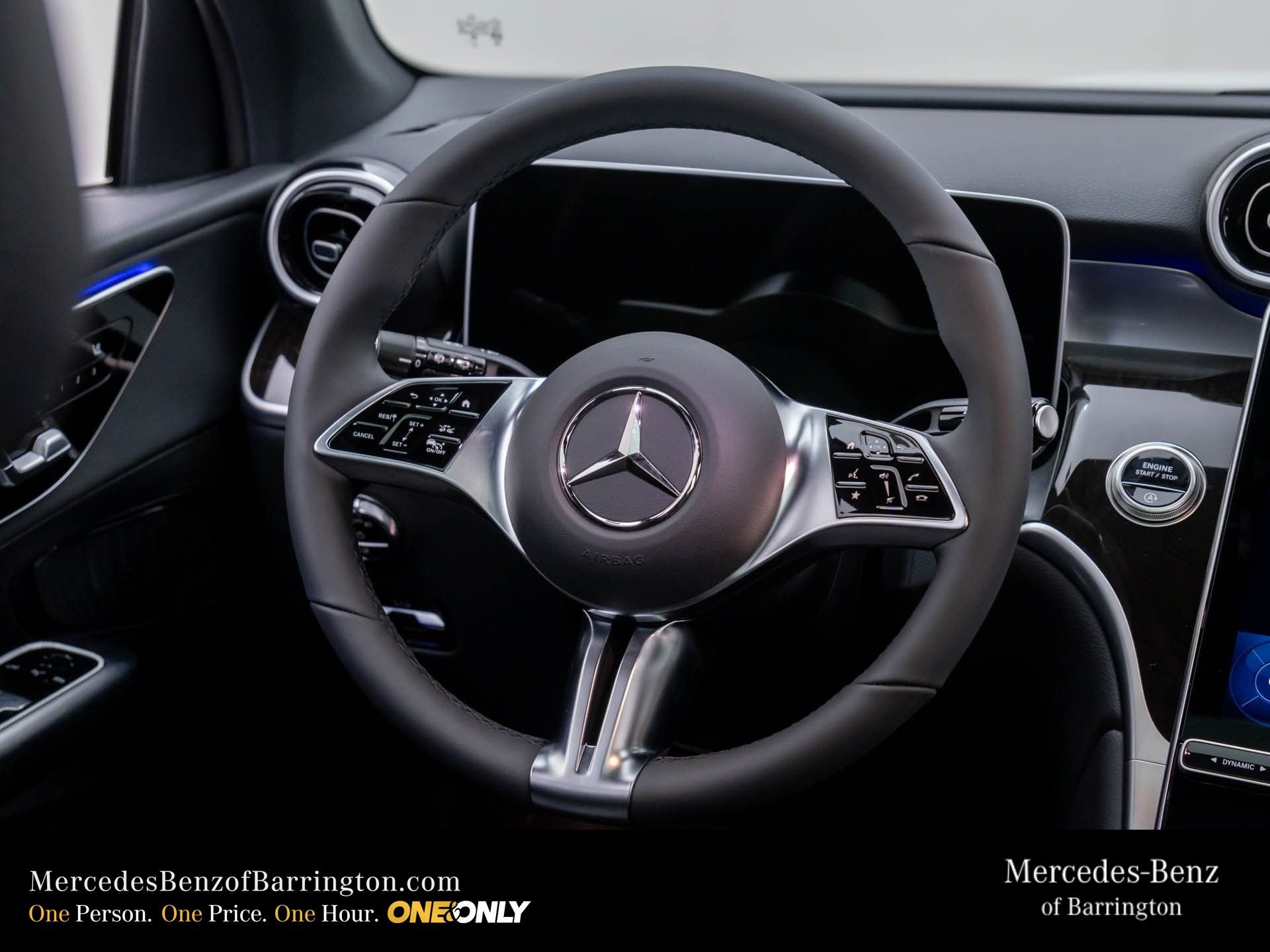 New 2026 Polar White Mercedes-Benz GLC 300 image 12