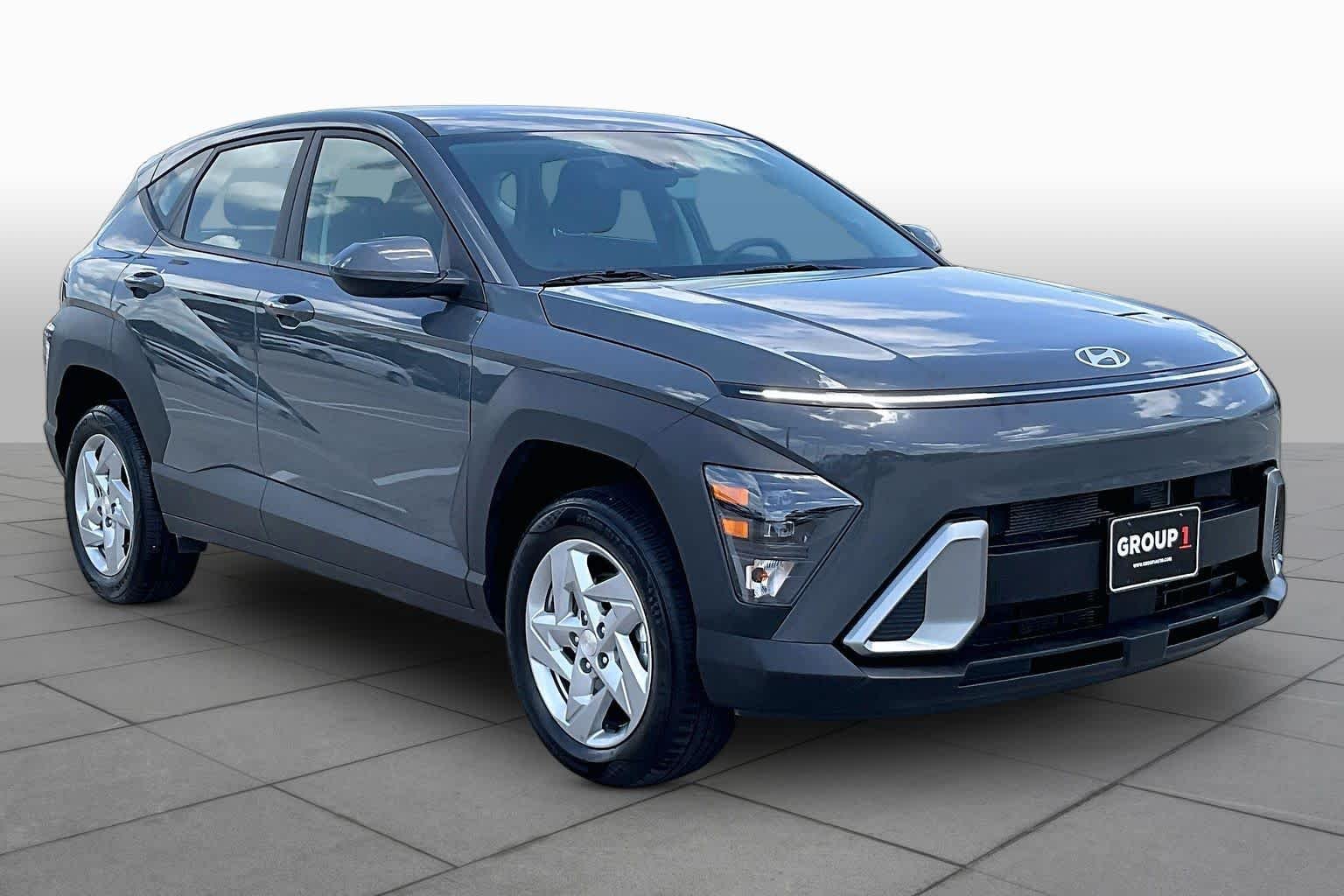 Used 2026 Ecotronic Gray Pearl Hyundai SE image 3
