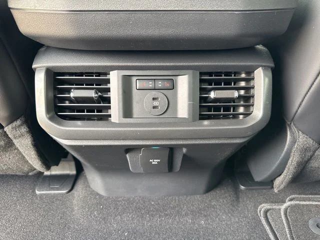 New 2026 Antimatter Blue Metallic Ford Tremor® image 17