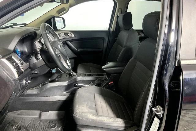 Used 2019 Shadow Black Ford XLT image 46