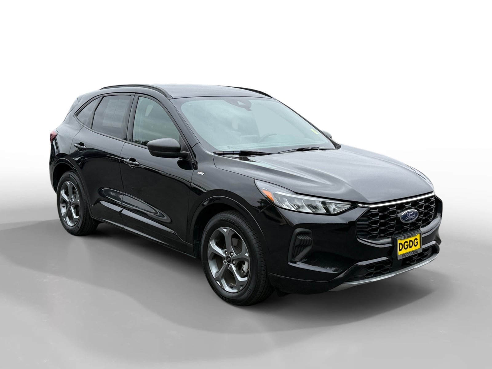 Used 2024 Black Metallic Ford ST-Line image 7